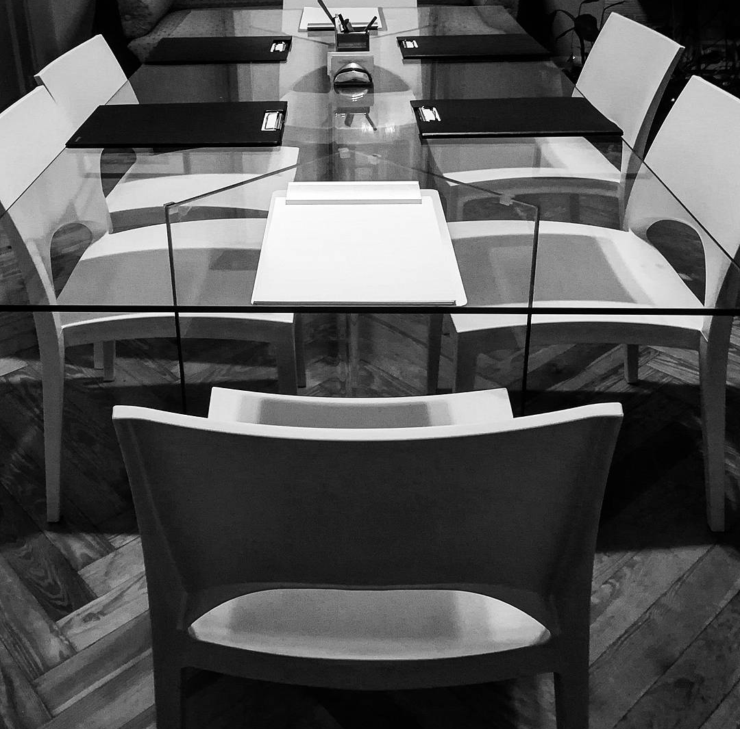 Tavolo riunioni visto dall'alto